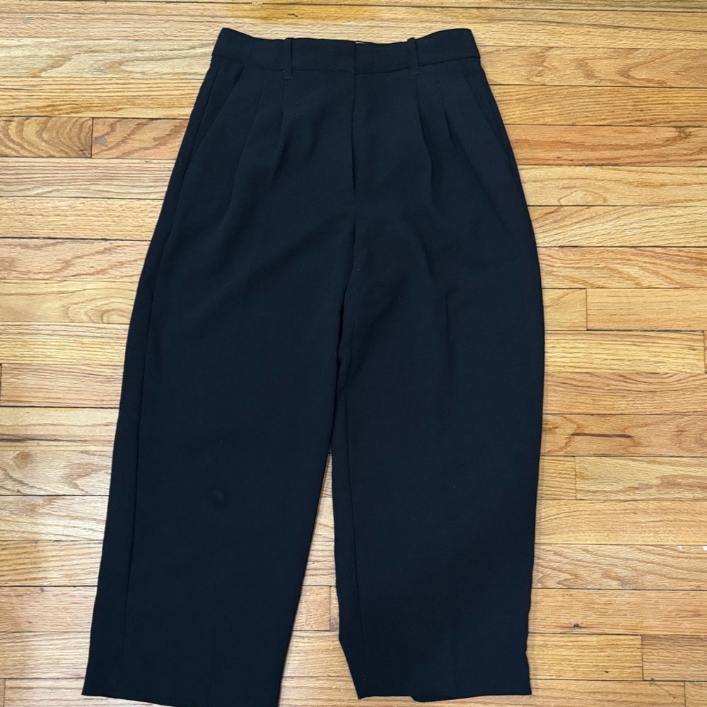 Aritzia Black Wide-Leg Trousers
